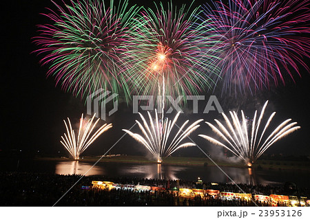 筑後川花火大会 23953126