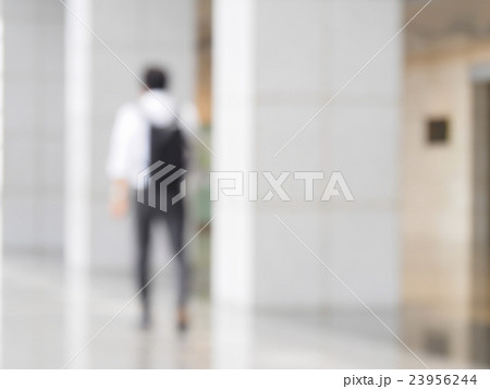 ビジネスマン・ボケ表現 23956244