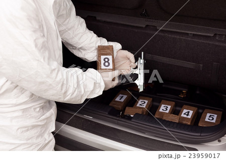 Drug smuggling 23959017