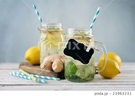 Lemonade with citrus and ginger 23963231