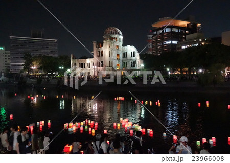 原爆の日　とうろう流し 23966008