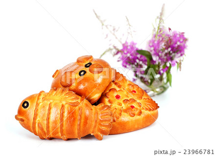 three pie in the form of fish, pig, and a flower three pie in the form of fish, pig, and a flower 23966781