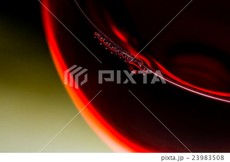 Bubbles in wine Bubbles in wine 23983508