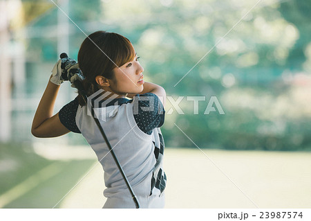 Japanese woman golfer , housewife Japanese woman golfer , housewife 23987574