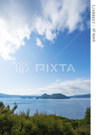 洞爺湖（壮瞥公園からの眺め） 23988471
