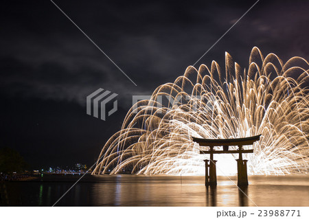 宮島水中花火大会 23988771