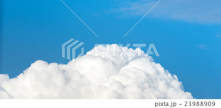 夏の雲 23988909