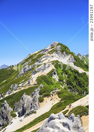 夏の北アルプス燕岳 長野県大町市 安曇野市 夏の北アルプス燕岳 長野県大町市 安曇野市 23991297