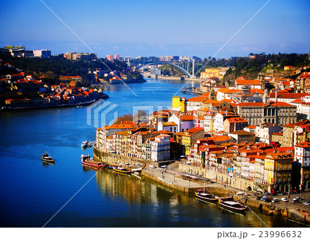 hill with old town of Porto, Portugal 23996632