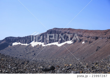 浅間山の前掛山　長野県御代田町 23997287