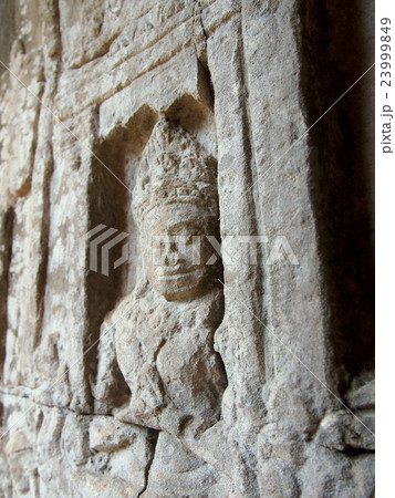 Bayon 23999849