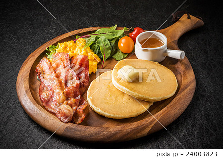 パンケーキセット Light meal of the pancake 24003823