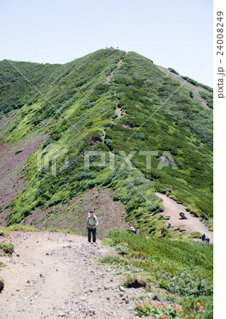 羊蹄山　登山 24008249