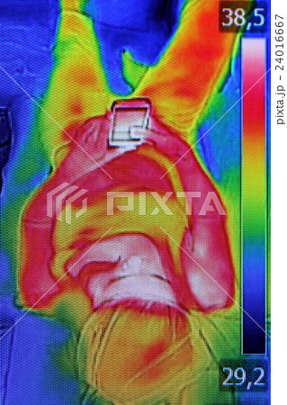 Infrared image when woman used smartph 24016667