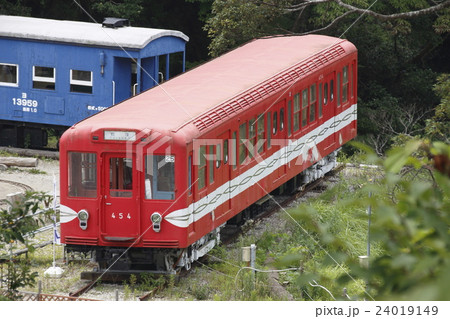 ポッポの丘 営団丸の内線400形454号（保存車） 24019149