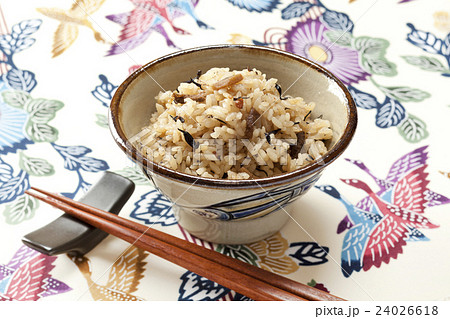 ジューシイ（沖縄の炊き込みご飯） 24026618