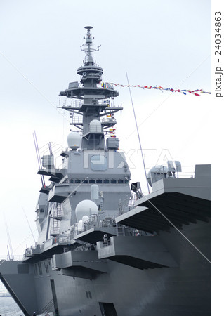 いずも 護衛艦 横浜 大桟橋 いずも 護衛艦 横浜 大桟橋 24034863