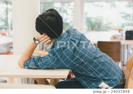 primary school child , university life primary school child , university life 24035848