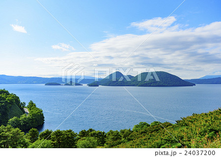 洞爺湖（壮瞥公園からの眺め） 24037200