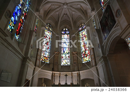 シュノンソー城ステンドグラス 24038366