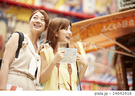 大阪 女子旅の写真素材