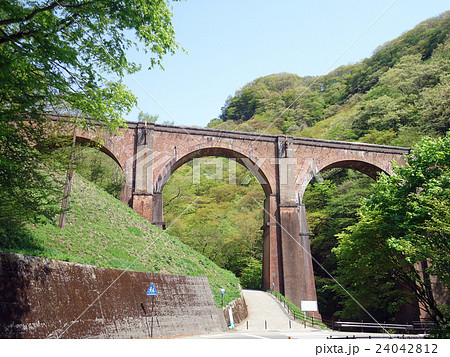 碓氷峠のめがね橋 碓氷峠のめがね橋 24042812