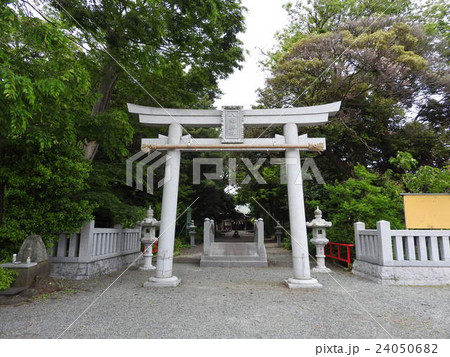 八幡神社の対面石 24050682