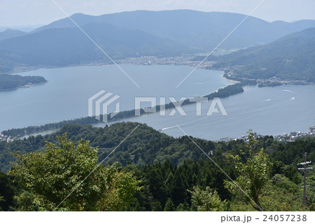 【日本三景】成相山頂展望台から見た夏の天橋立と大江山2 京都府宮津市 【日本三景】成相山頂展望台から見た夏の天橋立と大江山2 京都府宮津市 24057238