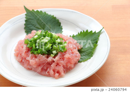 マグロのたたき ネギトロ マグロのたたき ネギトロ 24060794