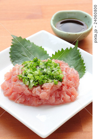 マグロのたたき ネギトロ マグロのたたき ネギトロ 24060800