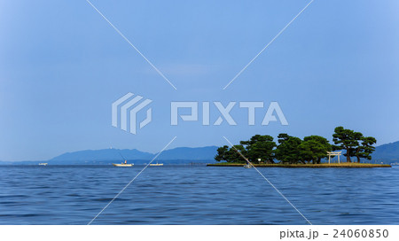 宍道湖のシジミ船 24060850