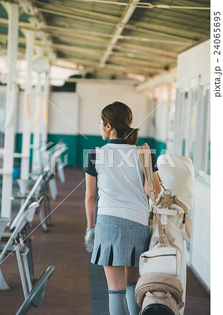 Japanese woman golfer , housewife 24065695