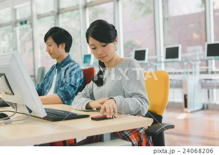 primary school child , university life primary school child , university life 24068206