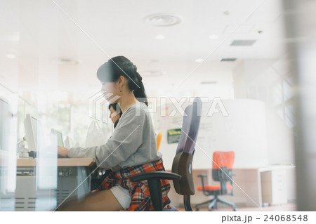 primary school child , university life primary school child , university life 24068548