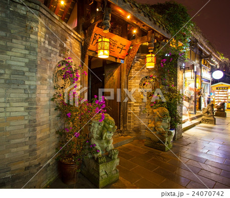 Kuanzhai Alleys scenery 24070742