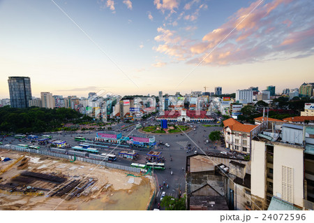 Front side of Ben Thanh market in sunset, Saigon 24072596