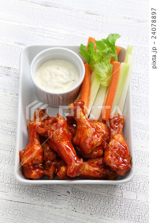 バッファローチキンウィング 24078897