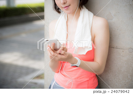 スポーツ 女性 スポーツ 女性 24079042