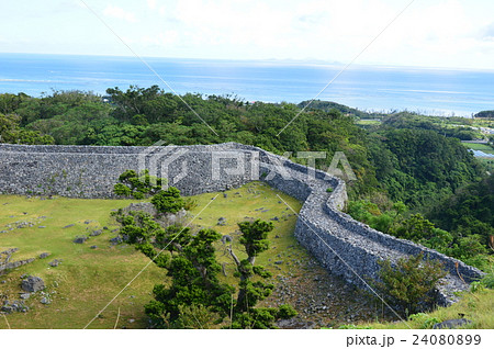 今帰仁城（沖縄県国頭郡今帰仁村） 24080899