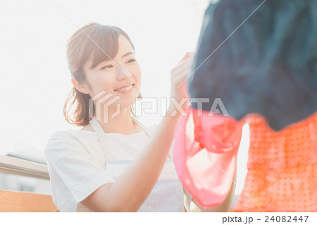 Japanese woman golfer , housewife Japanese woman golfer , housewife 24082447