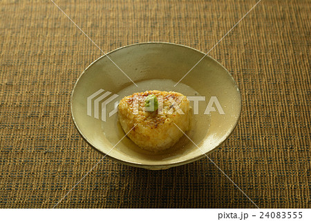 お茶漬け(焼おにぎり) お茶漬け(焼おにぎり) 24083555