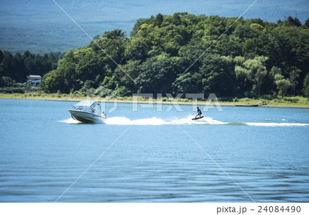 河口湖　大石公園　水上スキー 24084490