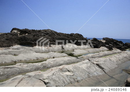 Siaoyeliou Siaoyeliou 24089146