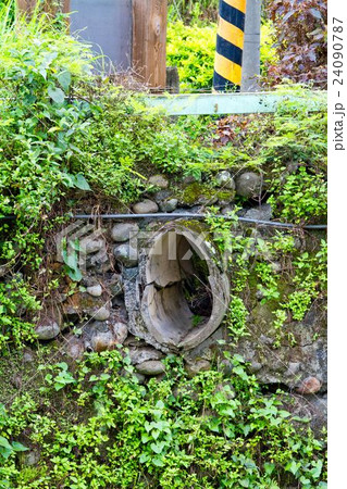 Brunswick Avenue Brunswick Avenue 24090787