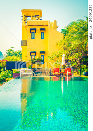 Swimming pool 24091223