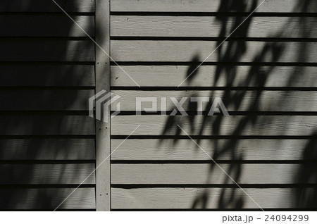 壁と影 24094299