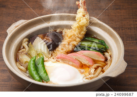 鍋焼きうどん 24099687
