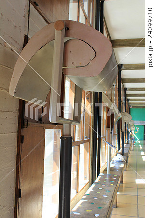 ル・コルビュジエ　ユニテ・ダビタシオン 24099710