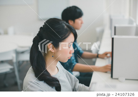 primary school child , university life primary school child , university life 24107326