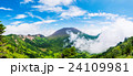 黒斑山頂より浅間山を望む 24109981